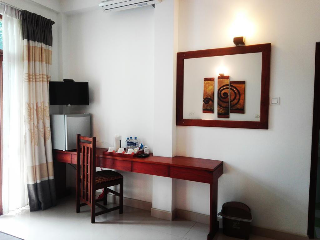Vista Liyya Residence Κάντι Εξωτερικό φωτογραφία