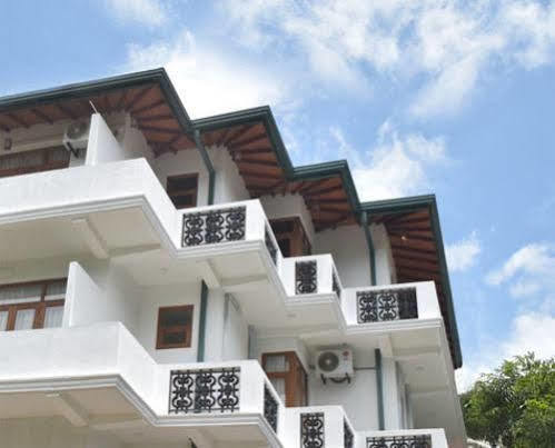 Vista Liyya Residence Κάντι Εξωτερικό φωτογραφία