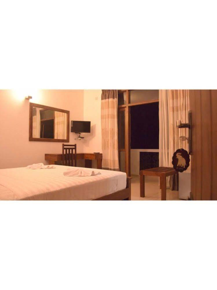 Vista Liyya Residence Κάντι Εξωτερικό φωτογραφία